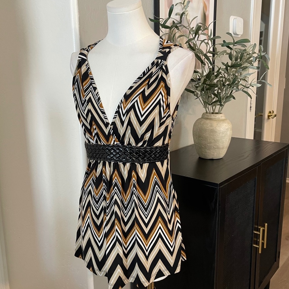 Modern Chic Patterned Elegant Sophisticated Styli… - image 2